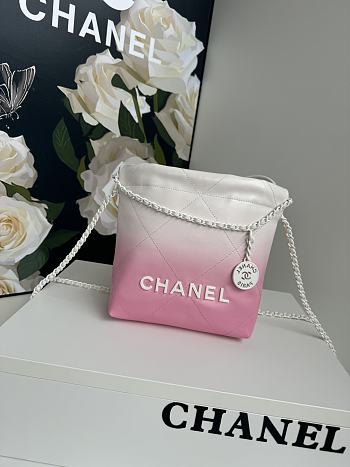 Okify Chanel 22 Mini Handbag White & Light Pink 20 × 19 × 6 cm 