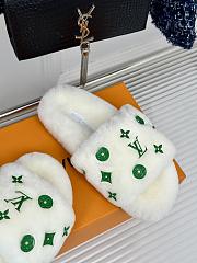 Okify Louis Vuitton Slipper Fur Green - 4