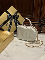 Okify Dolce & Gabbana Logo Box Handbag White 20x15x6.5 cm - 1