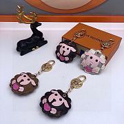 Okify Louis Vuitton Sheep Keychain - 1