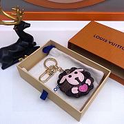 Okify Louis Vuitton Sheep Keychain - 2