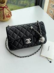 Okify Chanel Lambskin Mini Pearl Flap Black Silver 20cm - 1