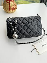 Okify Chanel Lambskin Mini Pearl Flap Black Silver 20cm - 3