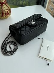 Okify Chanel Lambskin Mini Pearl Flap Black Silver 20cm - 2