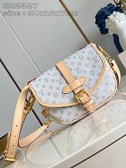 Okify Louis Vuitton Saumur BB Bag M12327 20 x 16 x 7.5 cm - 1