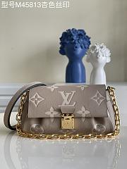 Okify Louis Vuitton Favorite Bag Bicolor Monogram Empreinte Beige 24 x 14 x 9 cm M45836 - 1