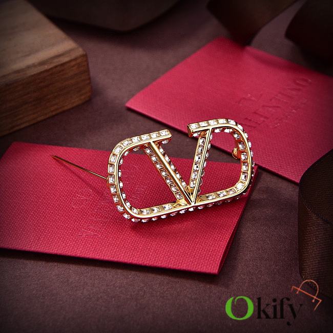 Okify Valentino brooch - 1