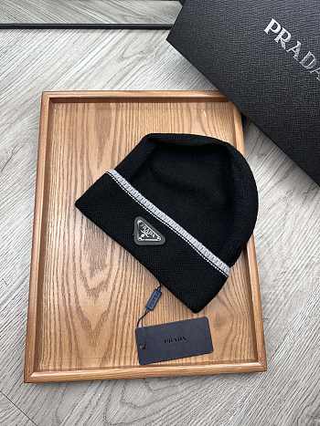 Okify Prada Beanie Black 