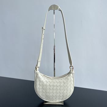 Okify Bottega Veneta Gemelli Messenger In White Bag 26x15x8 cm