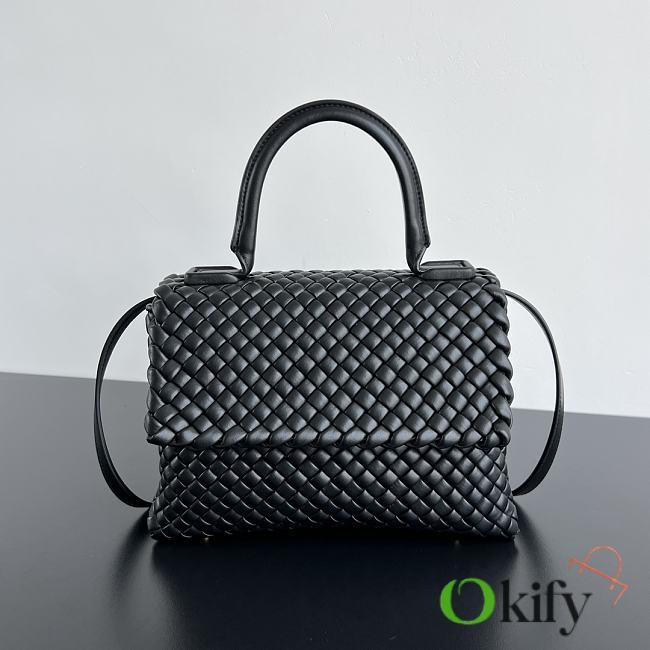 Okify Bottega Veneta top handle bag in padded Intreccio leather - Black 19*26*11cm - 1