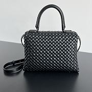 Okify Bottega Veneta top handle bag in padded Intreccio leather - Black 19*26*11cm - 3