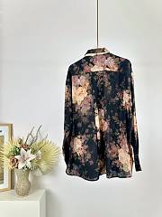 Okify Zimmermann Milk tea/black Rococo floral series - Shirt - 2