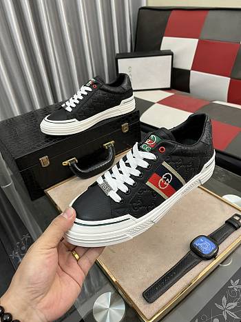 Okify Gucci Sneaker 17230