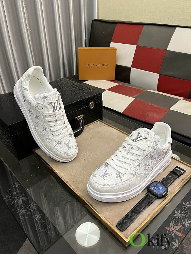 Okify Louis Vuitton Sneaker 17237 - 1