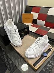 Okify Louis Vuitton Sneaker 17237 - 1