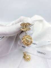 Okify Chanel Hollow Net Ball Pearl Earrings 17346 - 3