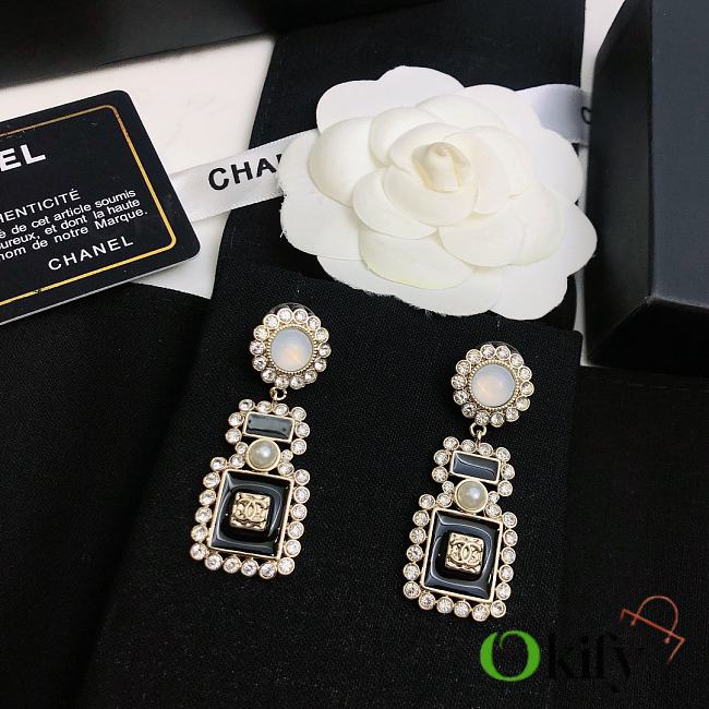 Okify Chanel Starry Black Earrings 17362 - 1