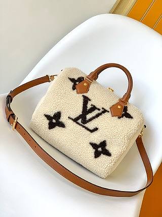 Okify Louis Vuitton Speedy Bandoulière 25 Bag 25 x 19 x 15 cm M23468 