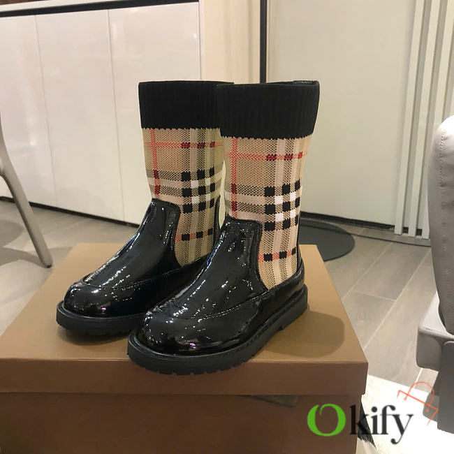 Okify Burberry Socks Boots for children  - 1