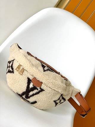 Okify Louis Vuitton Ski Waist Bag 37 x 14 x 13 cm M23715