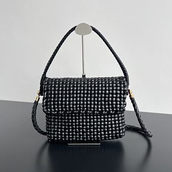 Okify Bottega Veneta Swing Black Bag 25x19x6 cm