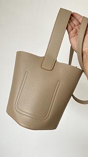 Okify Loewe Mini Pebble bucket in mellow calfskin beige brown color 16*16*19.5 cm - 4