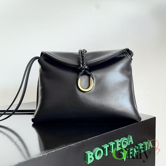 Okify Bottega Veneta Medium Liberta Cross-body Black bag in smooth calf leather 30x20x8 cm - 1