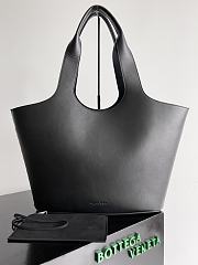 Okify Bottega Veneta Medium Creek Tote Bag realised in smooth leather 32.5*16.5*1cm - 1