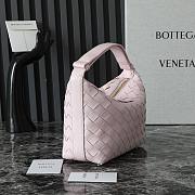 Okify Bottega Veneta Mini Wallace Shoulder Bag With Intrecciato In Light Pink 20×13×9.5 cm - 4