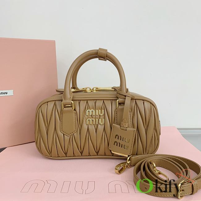 Okify Miumiu Arcadie quilted nappa leather bag S-wide in caramel color 22x10.5x7.5cm - 1