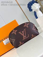 Okify Louis Vuitton Pochette Cosmétique PM small cosmetic bag 19x12x6 cm M11249 - 1