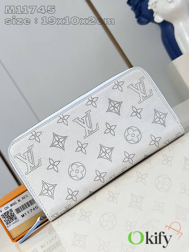 Okify Louis Vuitton Zippy Wallet In White With Inner Blue 19x10x2cm M11745  - 1