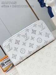 Okify Louis Vuitton Zippy Wallet In White With Inner Blue 19x10x2cm M11745  - 1