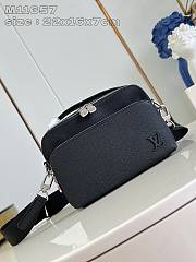 Okify Louis Vuitton Avenue Messenger Bag 22x16x7cm M11657 - 1