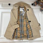 Okify Burberry Children Windbreaker in beige 110-150 - 2