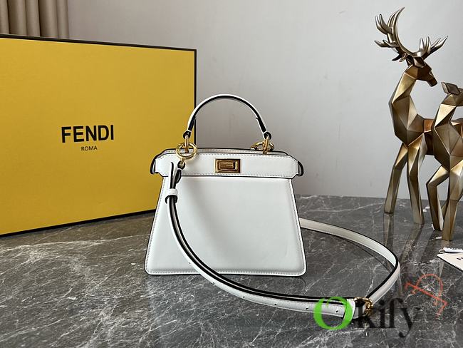 Okify Fendi Peekaboo ISeeU Ultra Small Bag in white 11x20x15cm - 1