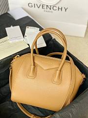 Okify Givenchy classic Antigona mini handbag in beige 22x20x13cm? - 1