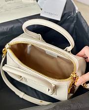 Okify Givenchy classic Antigona mini handbag in white 22x20x13cm? - 4