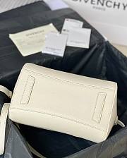 Okify Givenchy classic Antigona mini handbag in white 22x20x13cm? - 3