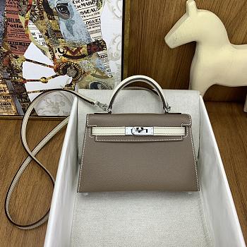 Okify Hermes Mini Kelly Epsom tricolor in cement 20cm