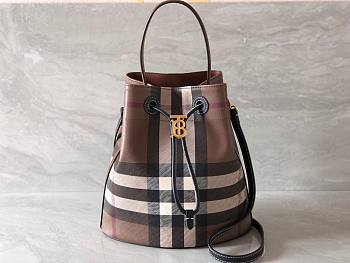 Okify Burberry Bucket Bag in checkered pattern dark brown 26x16x26cm