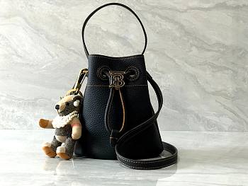 Okify Burberry Bucket Bag in black 16.5x11x18.5 cm