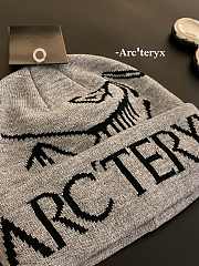 Okify Arctery Beanie Grey/Gray Hat  - 1