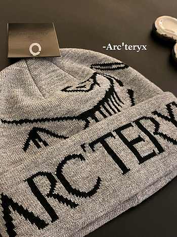 Okify Arctery Beanie Grey/Gray Hat 