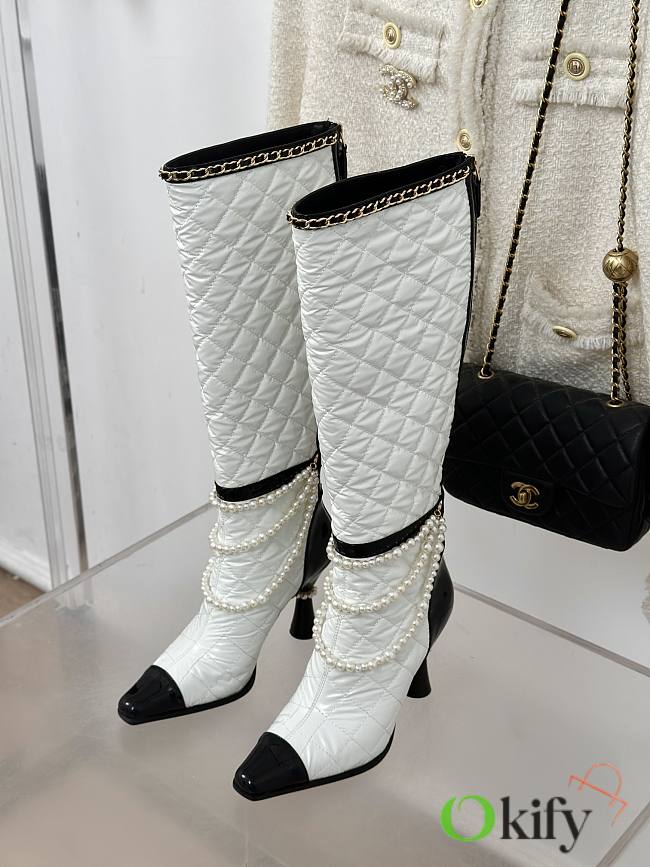 Okify Chanel Pearl Chain White High Heel 8cm High Boots 35-39 - 1