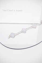 Okify VCA Purple Chalcedony Five-Flower 18K Silver Bracelet 15-19.5 cm - 2