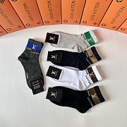 Okify Louis Vuitton Set 5 mid-length stacked socks 17953 - 4