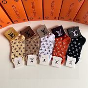 Okify Louis Vuitton Set 5 mid-length stacked socks 17956 - 1