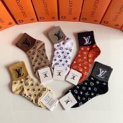 Okify Louis Vuitton Set 5 mid-length stacked socks 17956 - 2