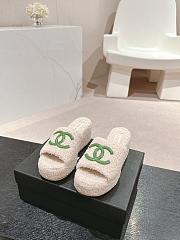 Okify Chanel White and Green Fur Slippers 34-42 - 1